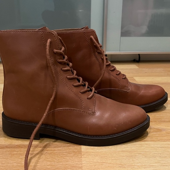 Madewell Evelyn Lace-Up Ankle Boot - Picture 6 of 7
